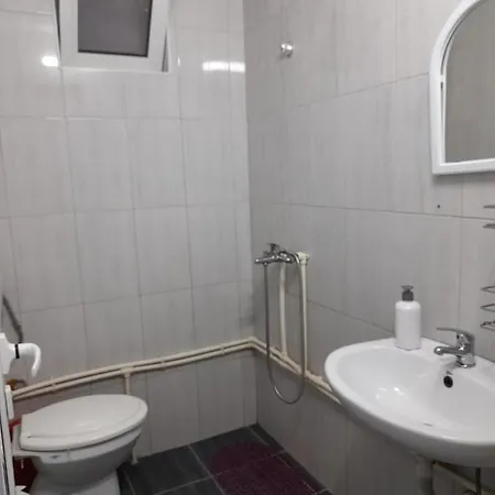 64 Apartman *